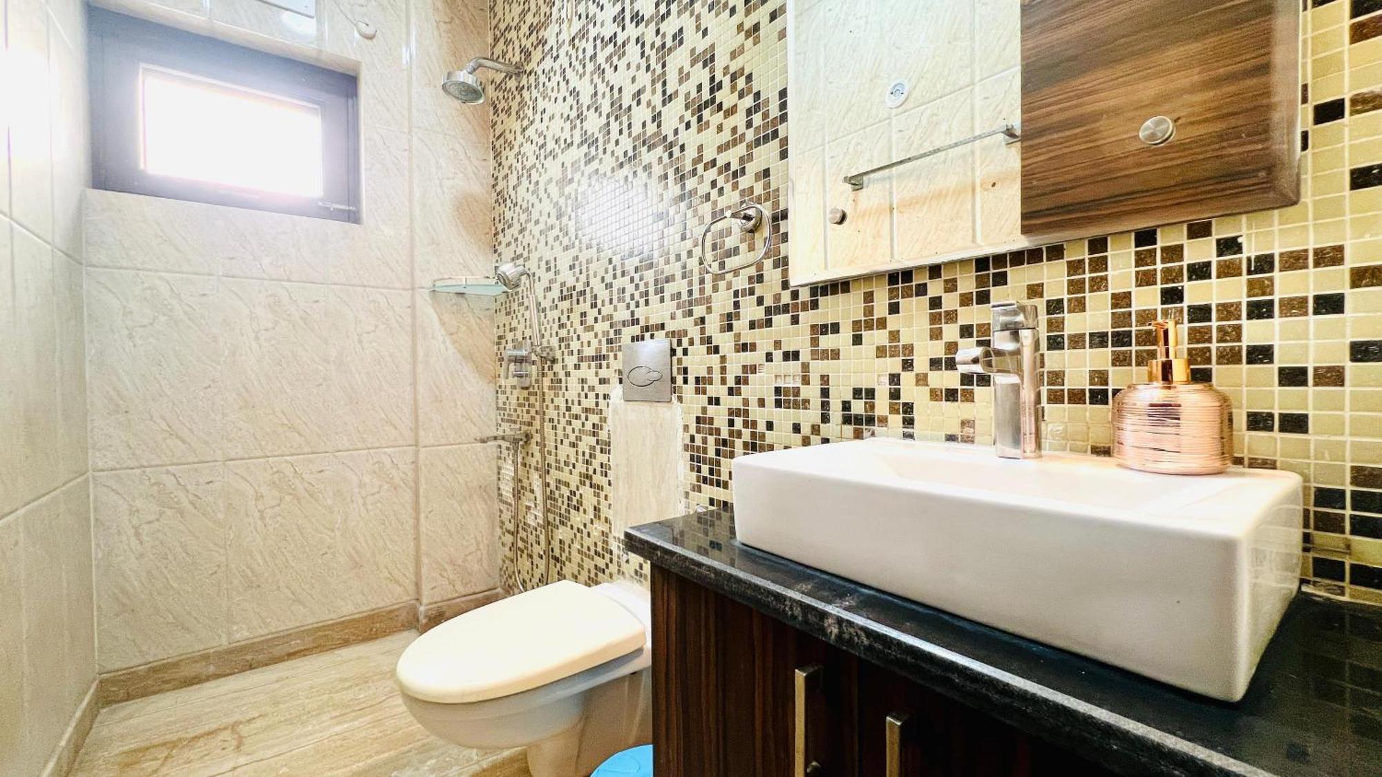 Olive Serviced Apartments - New Friends Colony New Delhi Exteriör bild