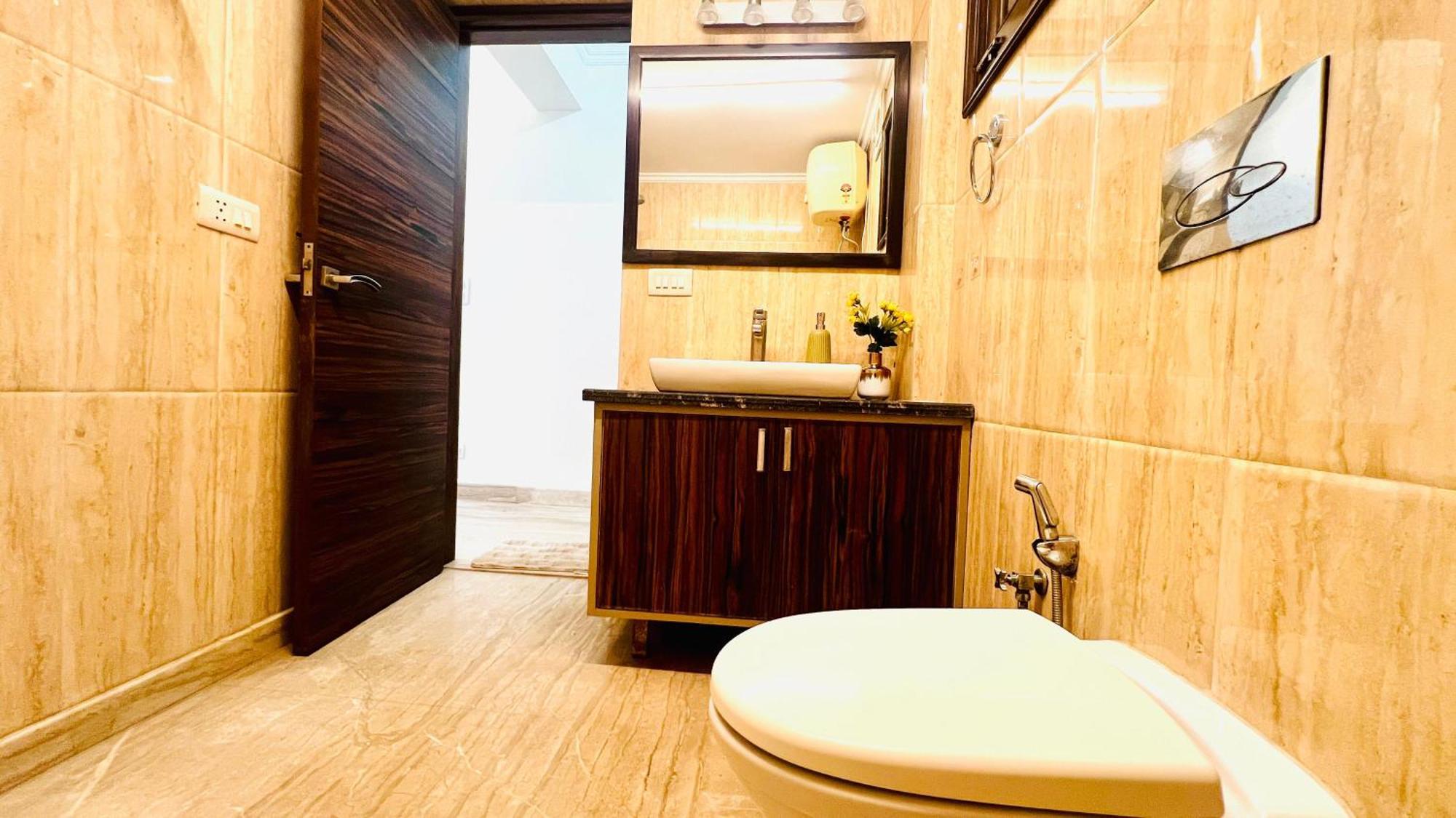 Olive Serviced Apartments - New Friends Colony New Delhi Exteriör bild